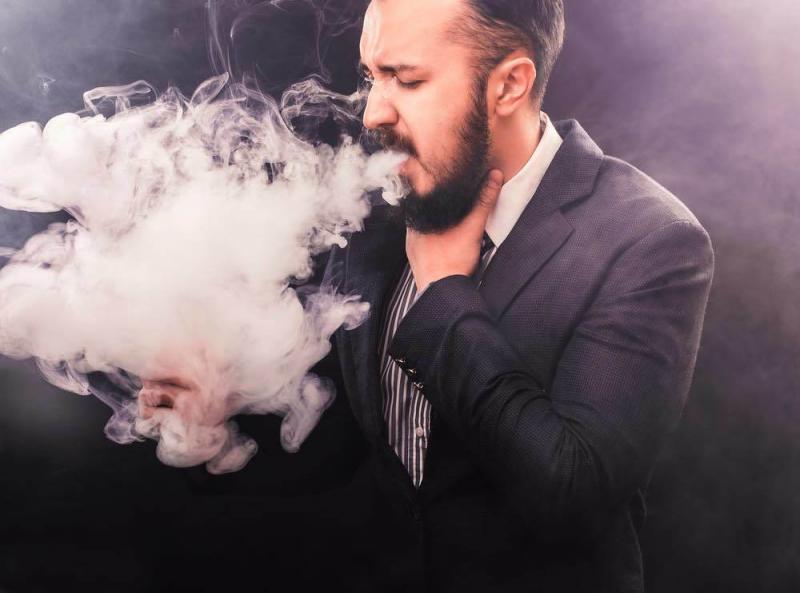 Почему горчит кальян, и першит горло?